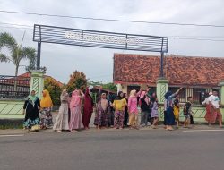 Tak Terima Kepala Sekolah Dipindah, Siswa SDN Sumber Waru 1 Pamekasan Mogok Sekolah