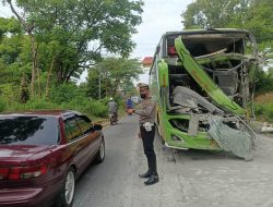 Bus Gunung Harta Tabrak Truk di Pamekasan, Satu Penumpang Tewas