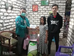 Relawan di Pamekasan Beri Bantuan untuk Anak Sulung Tanpa Orang Tua