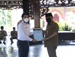 Pemkab Pamekasan Serahkan 225 SK CPNS