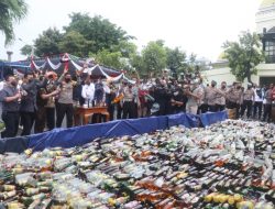Jelang Ramadhan, Polda Jatim dan Polres Jajaran Musnahkan Narkoba dan Miras