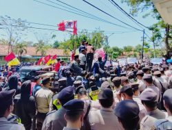 Ratusan Mahasiswa Cipayung Plus dan BEM se-Pamekasan Demo Kantor DPRD