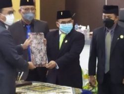 DPRD Pamekasan Tetapkan 3 Raperda Menjadi Perda