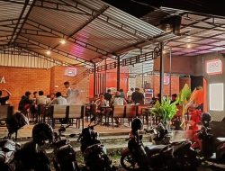 Polisi Ciduk Pelaku Judi Online di Cafe Legenda Pamekasan