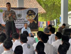 Hadirkan 10 Bintara, PWI Pamekasan Gelar Kelas Inspiratif di Dua Sekolah