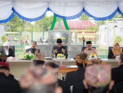 Bupati Pamekasan Lantik Sekda dan Kepala Dinas di Food Colony