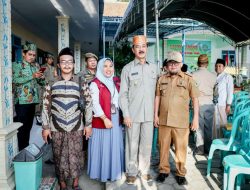 Wabup Fattah Jasin Resmikan Produk Sepatu Van Am di Ponpes Al Mukhlisin Pamekasan