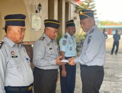 Lapas Pamekasan Lepas 3 Petugas Purna Tugas