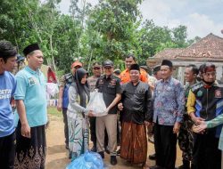 Gerak Cepat, Pj Bupati Pamekasan Salurkan Bantuan untuk Korban Bencana