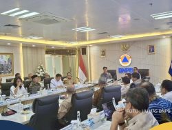 Erupsi Gunung Lewotobi Laki-Laki NTT, Menteri Nusron Siapkan 50 Hektare Tanah untuk Relokasi Korban