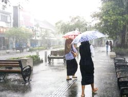 Kabupaten Pamekasan Hujan Ringan Sabtu 5 April 2025