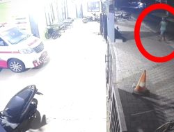 3 Komplotan Pencuri Motor Beraksi di Puskesmas Panaguan Pamekasan Terekam CCTV
