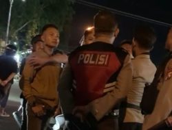 Viral! Diduga Oknum TNI Bentak Anggota Polisi di Depan Masjid Agung Pamekasan, Kapolres: Itu Anggota Kami