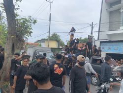 Buruh Rokok HJS dan Petani di Pamekasan Hadang LSM A1, Minta Bakesbangpol Bertindak