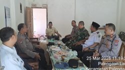 Silaturahmi ke Pengasuh PP Sumur Tengah, Kapolsek Palengaan Bahas Kamtibmas di Wilayah Pedesaan