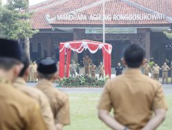 Bupati Pamekasan Pimpin Apel Bersama Usai Libur Idul Fitri 2026