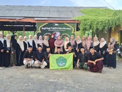 Penghujung Ramadan 2026, Ikatan Mahasiswa Alumni Al-Huda Pamekasan Bagikan Seribu Paket Takjil