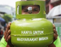 Sulit Didapat, Warga Pamekasan Terpaksa Beli LPG 3 Kg Rp 25 Ribu Per Tabung