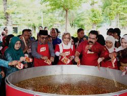Bupati Pamekasan dan Inul Daratista Ikut Masak 5.000 Porsi di Festival Berkah Royco