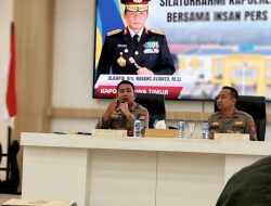 Kapolres Baru Pamekasan Sapa Wartawan, 24 Jam Siap Terbuka