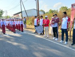 Semarak HUT RI ke-81, Wabup Sukri Lepas Lomba Gerak Jalan Tingkat Kecamatan Batumarmar Pamekasan